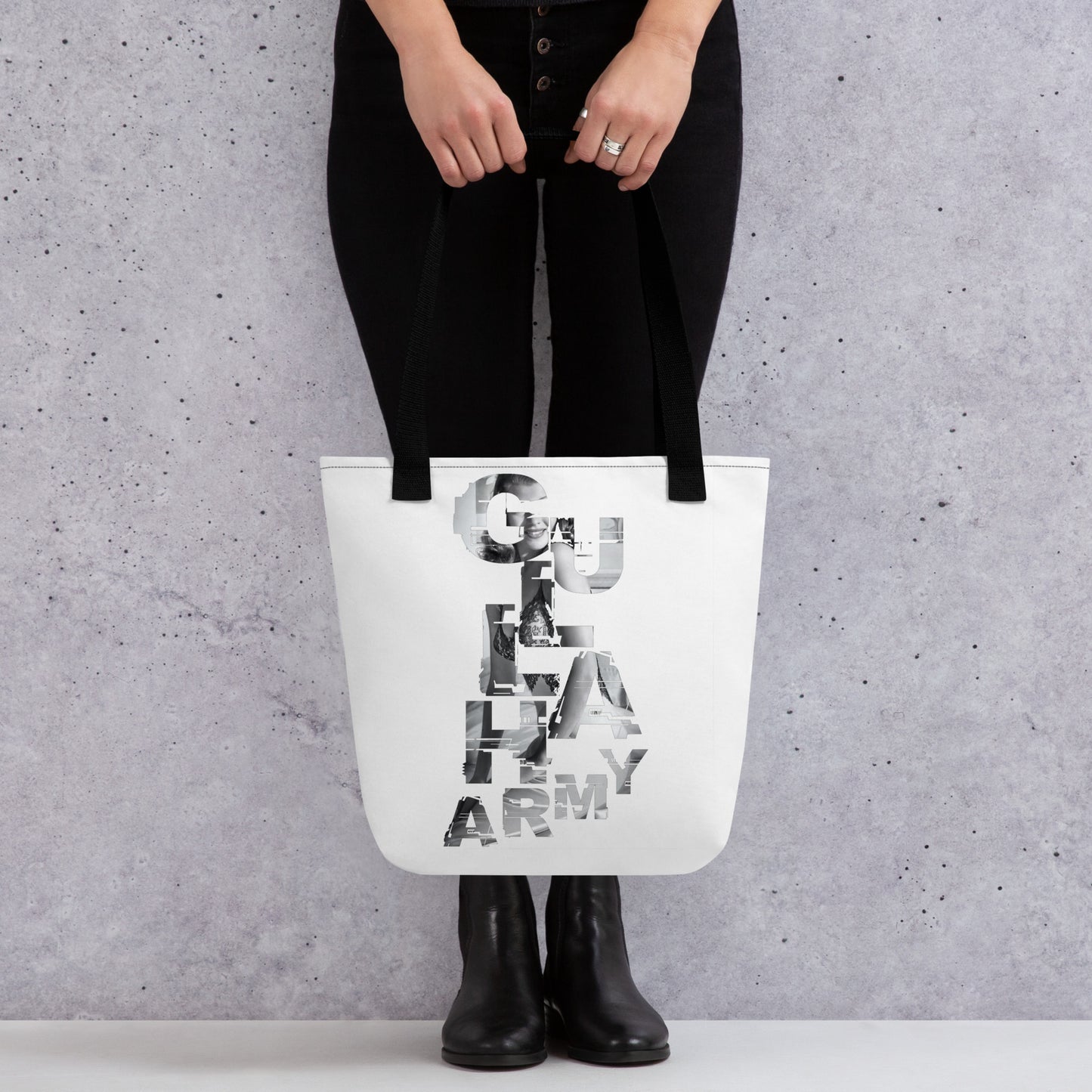 Pin-up #4 Tote bag